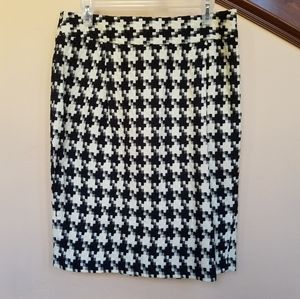 Houndsooth woven skirt